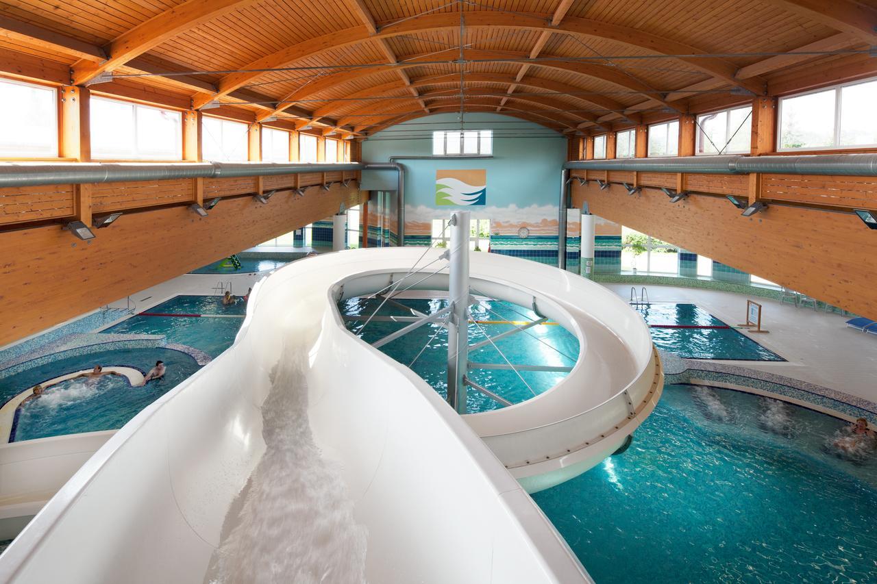 Lipno Wellness - Frymburk Hotel Private Family Room Exterior photo