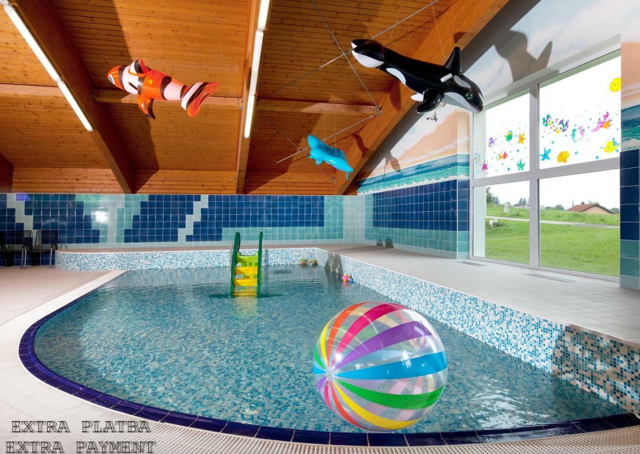 Lipno Wellness - Frymburk Hotel Private Family Room Exterior photo